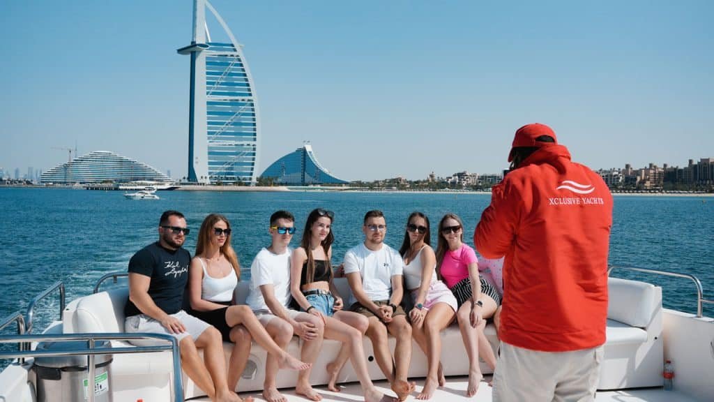 boat tour dubai